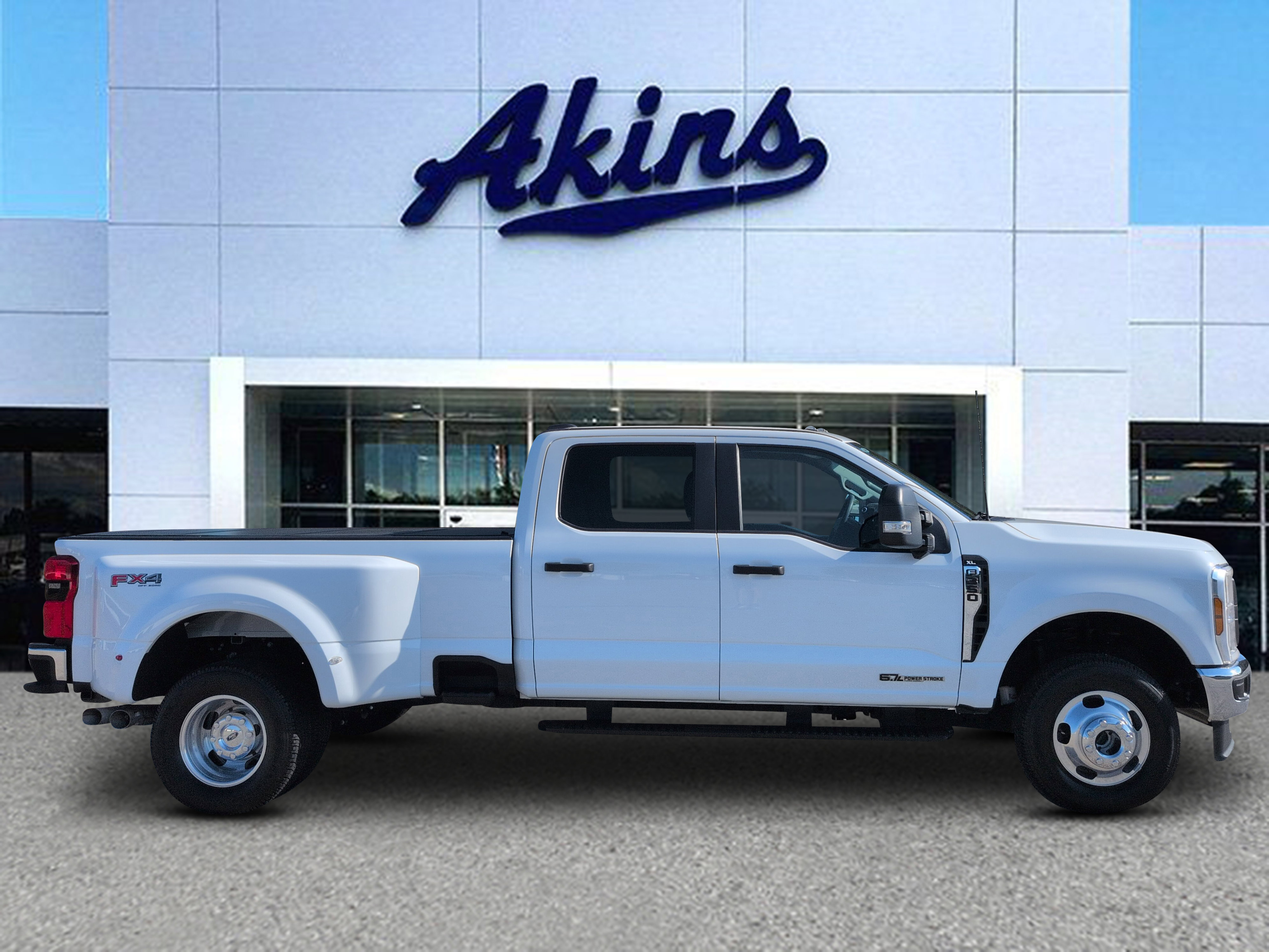 Certified 2025 Ford F350 XL w/ 360-Degree Camera Package
