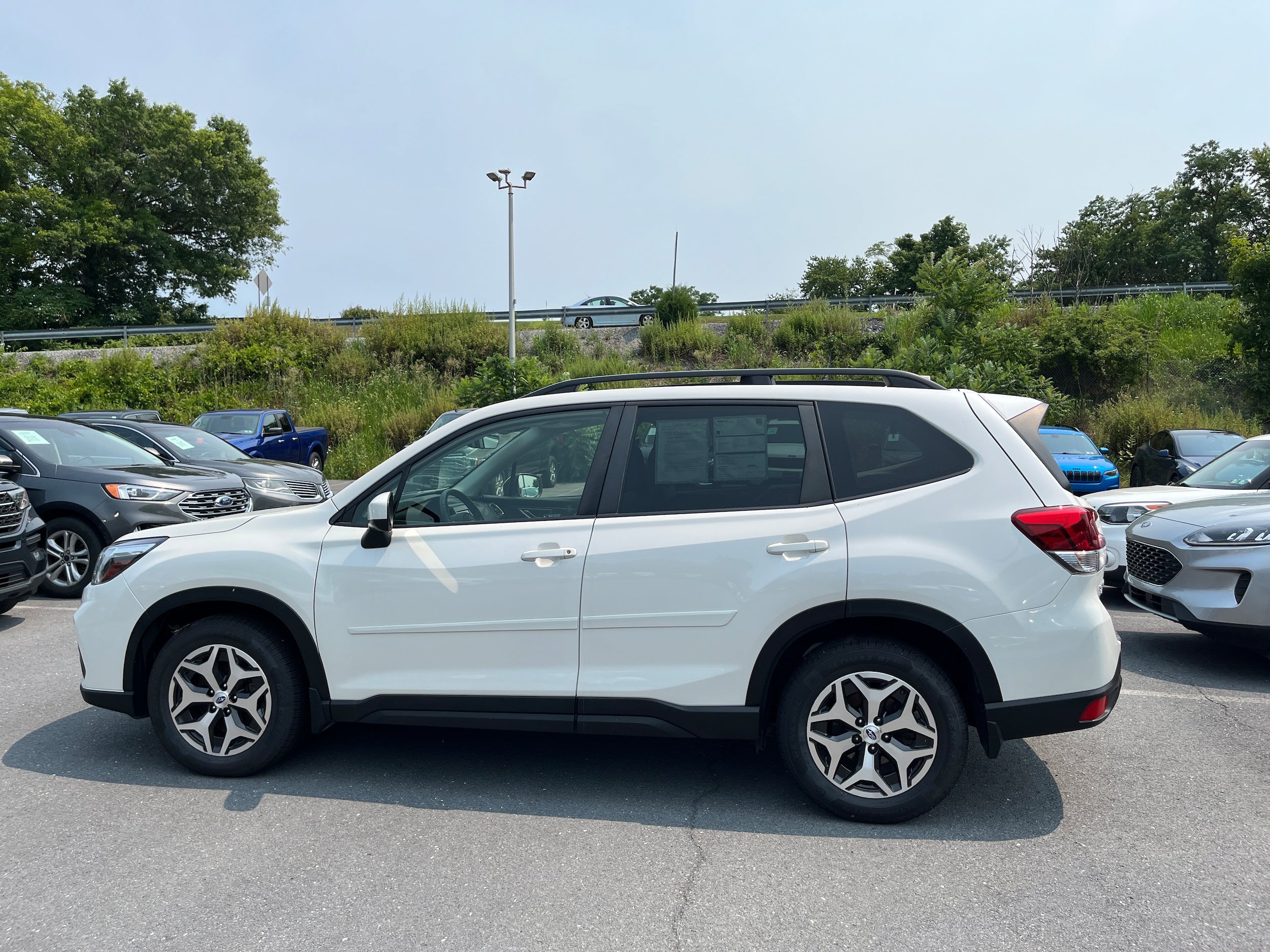 Used 2021 Subaru Forester Premium AWD/4WD image 7