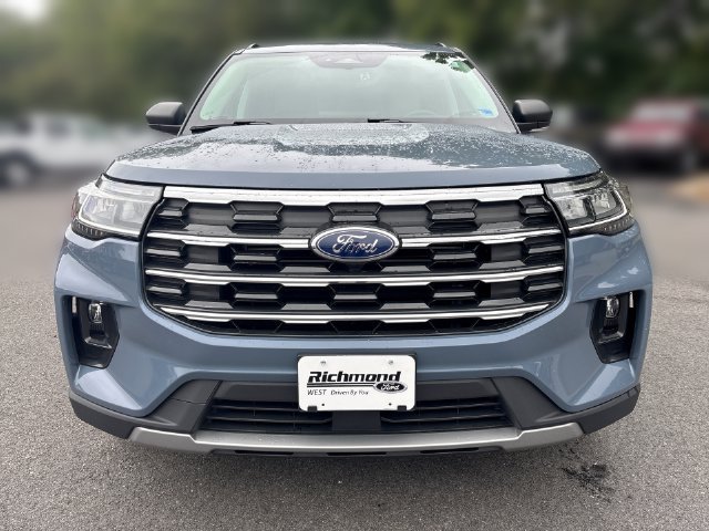 Certified 2025 Ford Explorer Active w/ Active Comfort Package AWD/4WD image 3