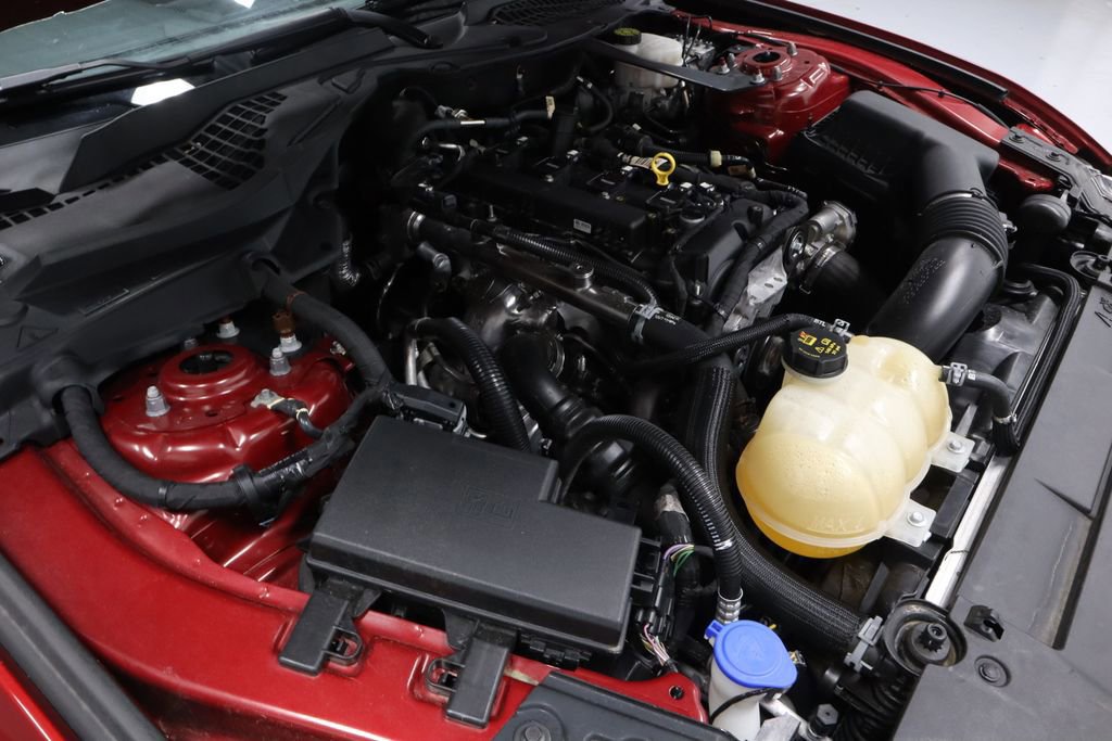 Certified 2021 Ford Mustang Convertible RWD image 14