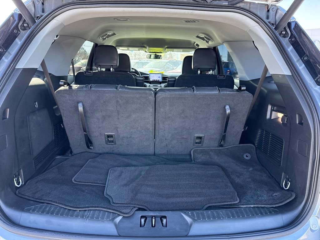 Certified 2023 Ford Explorer XLT w/ Equipment Group 202A image 8