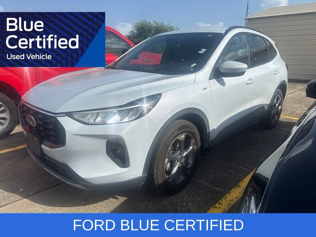 Certified 2025 Ford Escape ST-Line Select AWD/4WD image 1