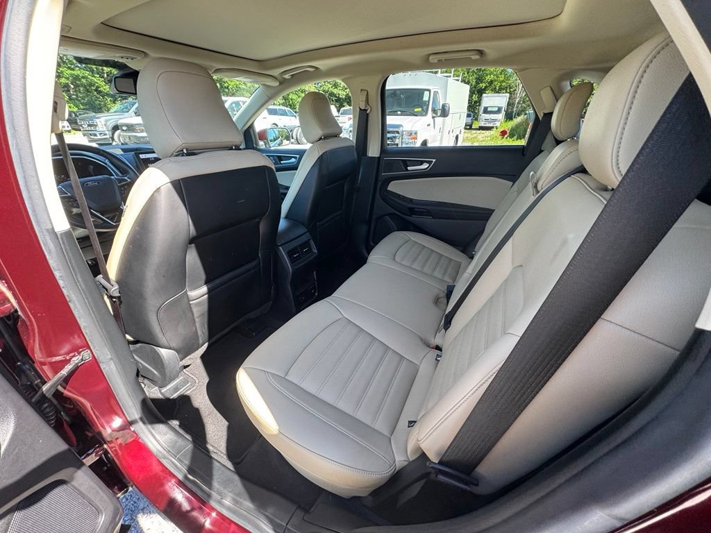 Certified 2021 Ford Edge SEL w/ Convenience Package AWD/4WD image 8