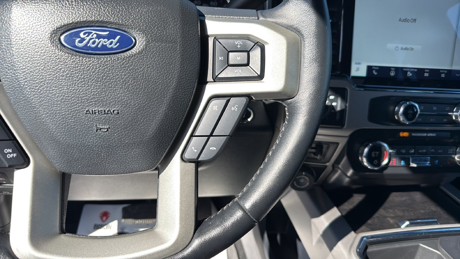 Certified 2022 Ford F350 Lariat w/ Lariat Ultimate Package AWD/4WD image 15