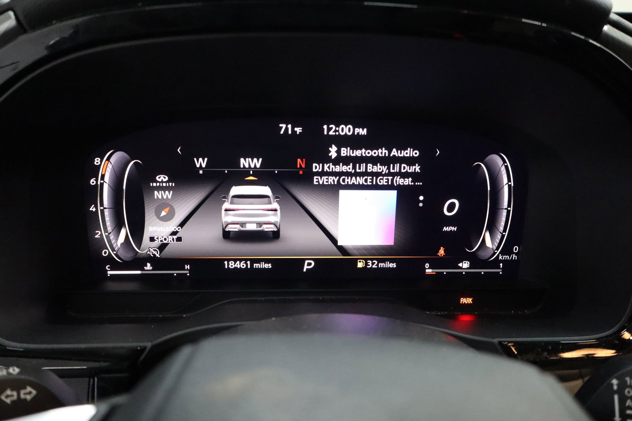 Used 2023 INFINITI QX60 Luxe w/ Performance Audio Package FWD image 18