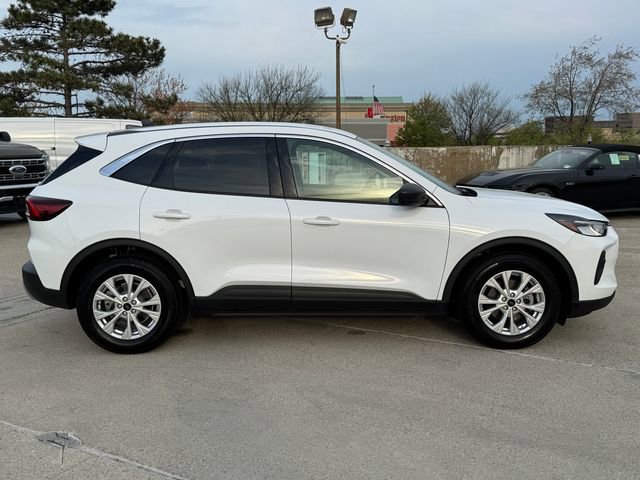 Certified 2024 Ford Escape Active FWD image 6