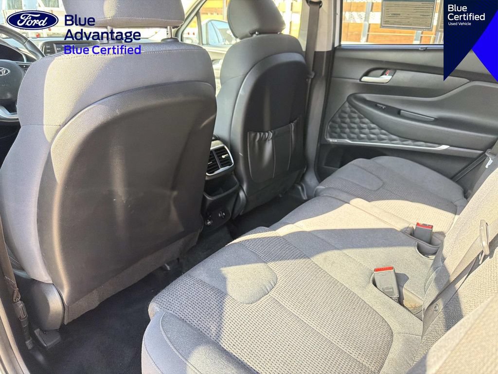 Used 2019 Hyundai Santa Fe SEL FWD image 15