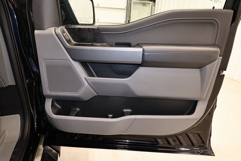 Certified 2021 Ford F150 XLT w/ Equipment Group 302A High image 16