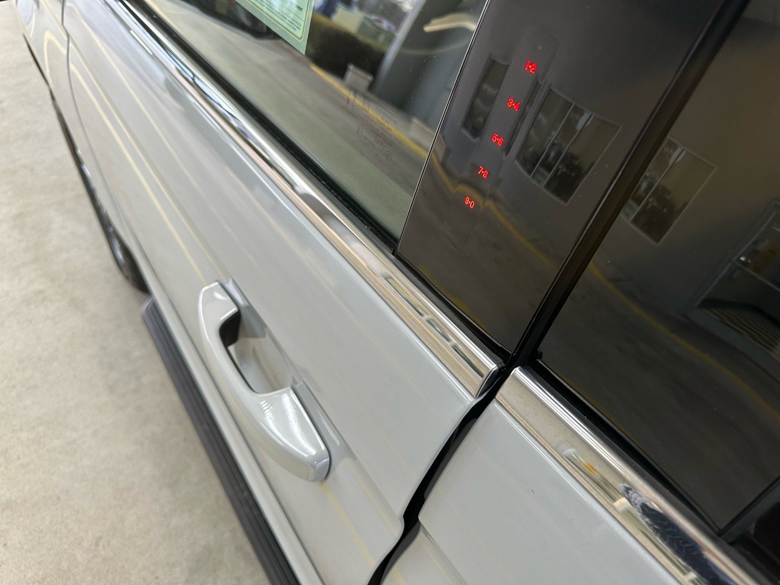 Certified 2025 Ford Expedition Active image 15