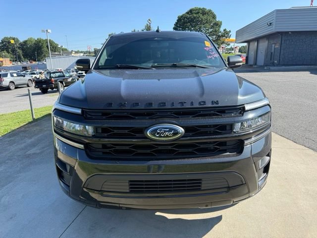 Certified 2024 Ford Expedition Max Limited RWD image 3