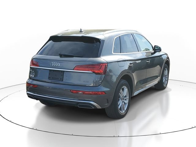 Used 2022 Audi Q5 2.0T Premium w/ Convenience Package AWD/4WD image 3