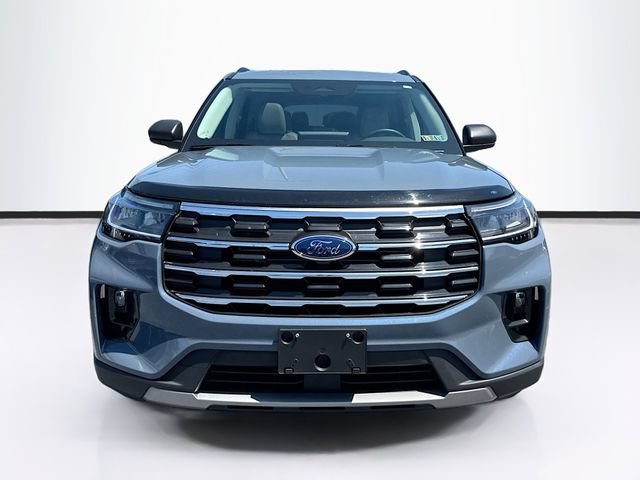 Certified 2025 Ford Explorer Active w/ Active Comfort Package AWD/4WD image 3