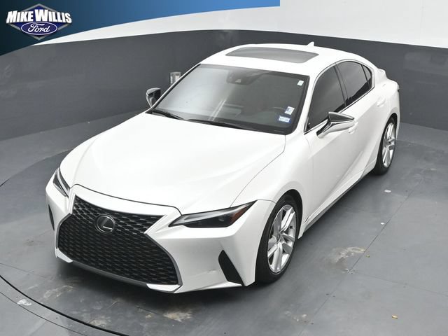 Used 2021 Lexus IS 300 w/ Comfort Package RWD image 11