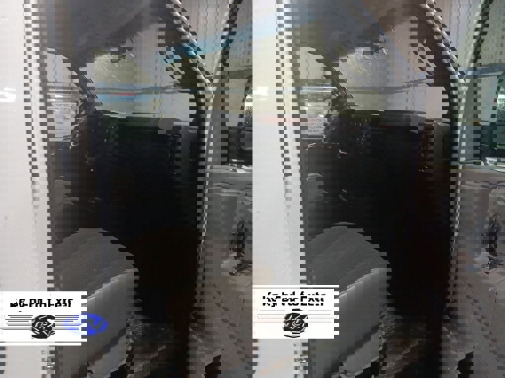 Used 2021 Chevrolet Express 2500 w/ Driver Convenience Package image 15