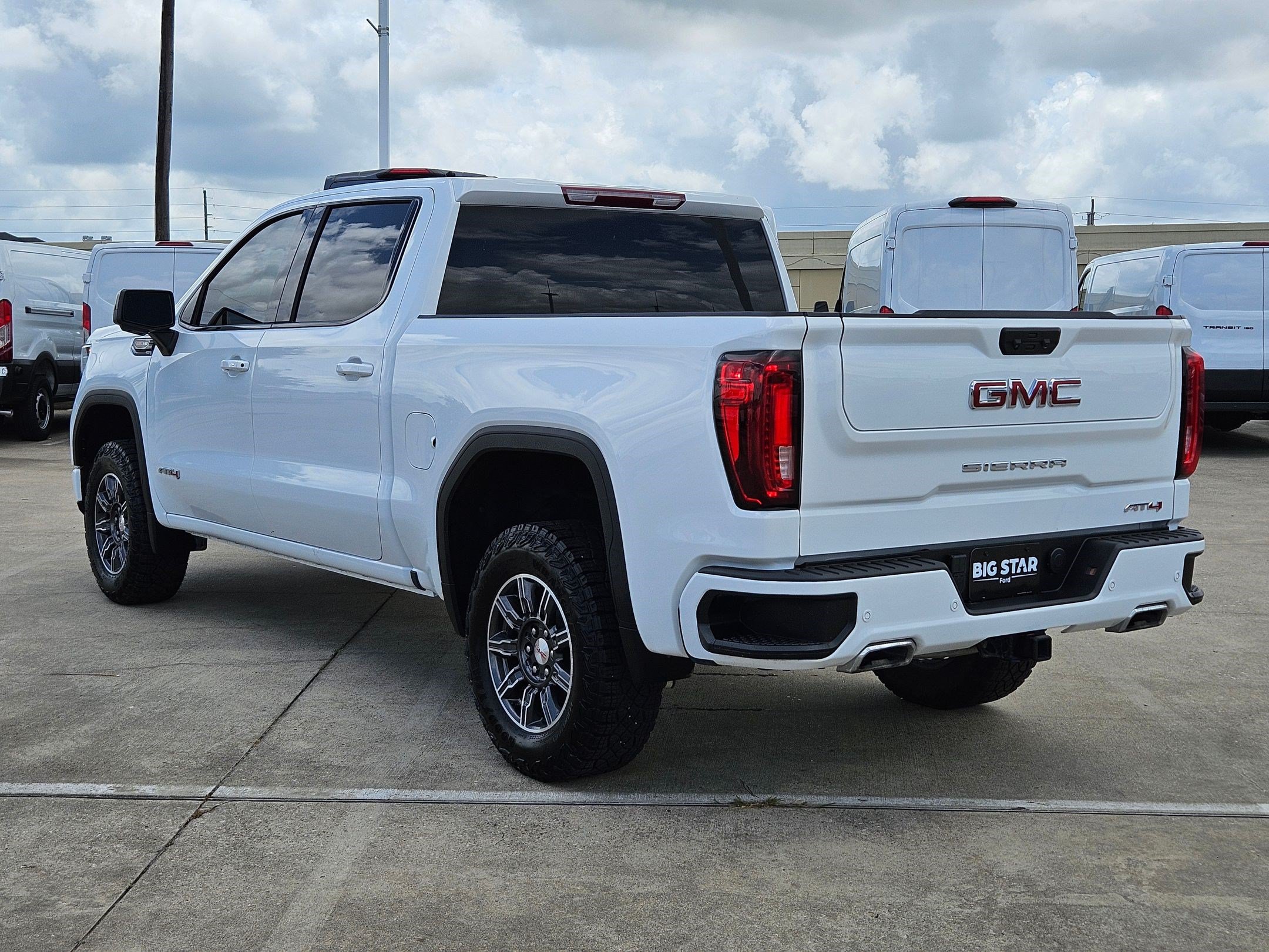 Used 2025 GMC Sierra 1500 AT4 AWD/4WD image 7