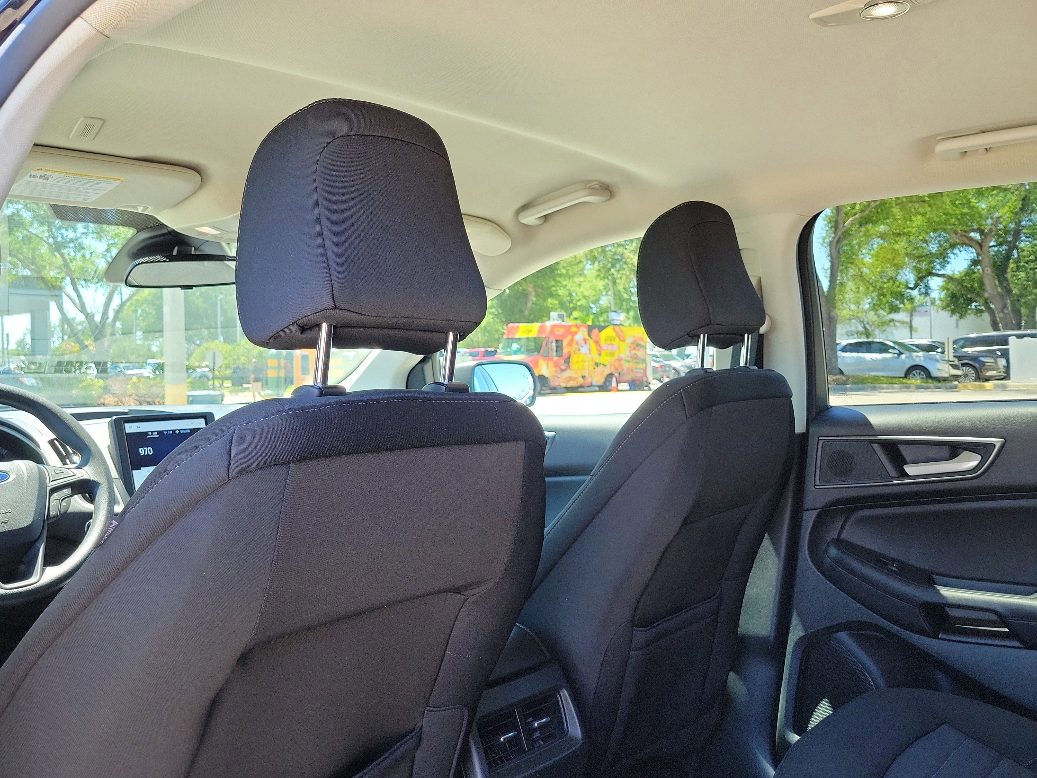 Certified 2024 Ford Edge SE image 13