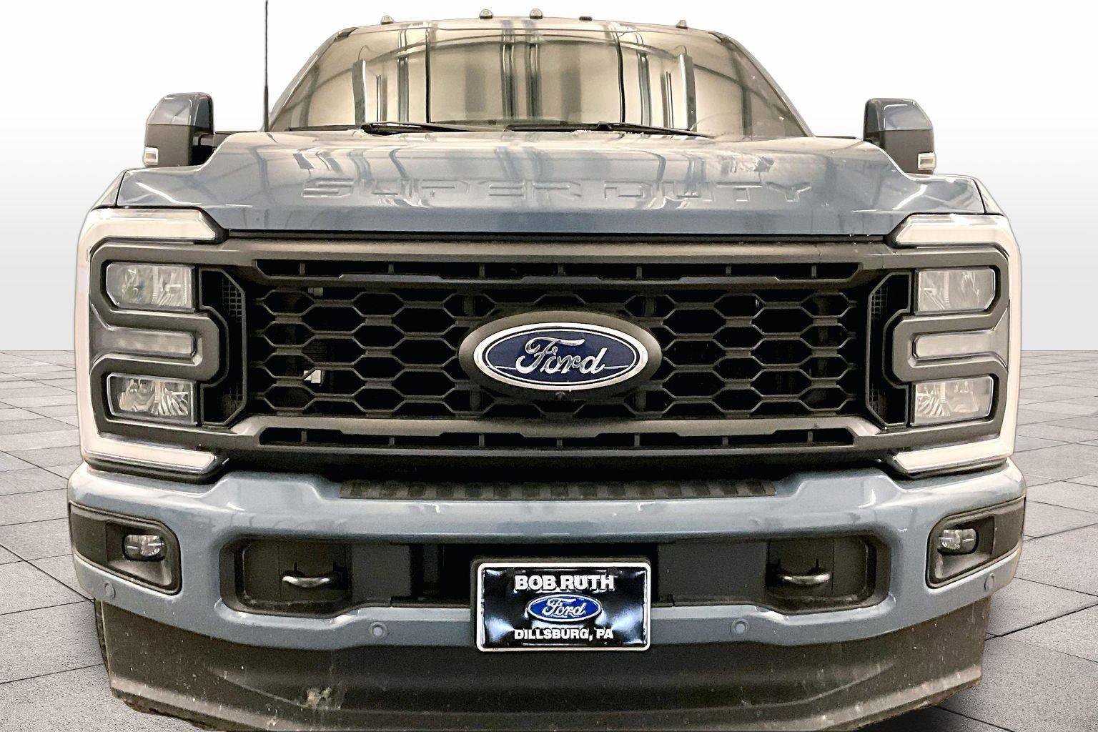 Certified 2023 Ford F250 Lariat w/ Lariat Ultimate Package image 3