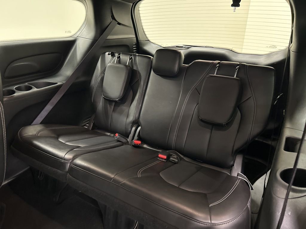 Used 2025 Chrysler Pacifica Select image 30