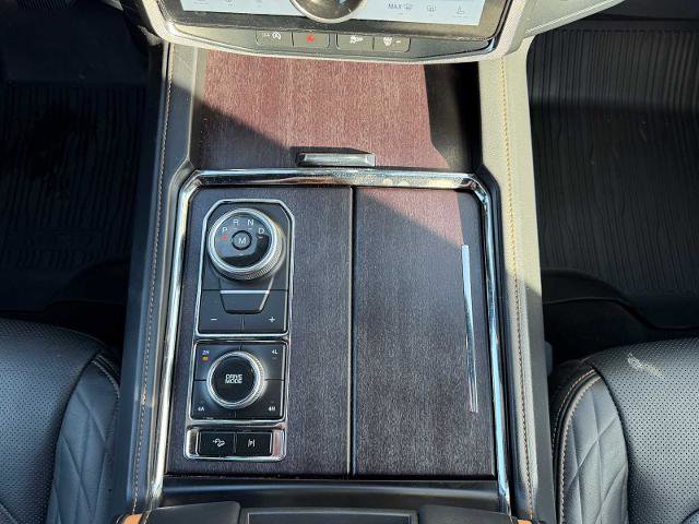 Certified 2024 Ford Expedition Max Platinum image 18