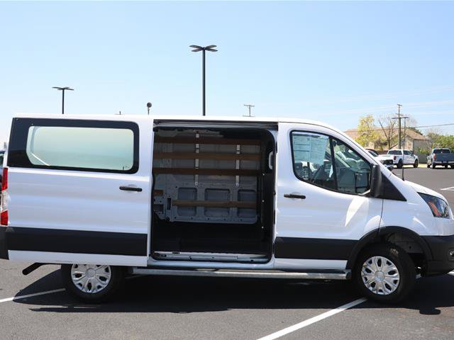 Certified 2025 Ford Transit 250 Low Roof w/ Exterior Upgrade Package RWD image 7