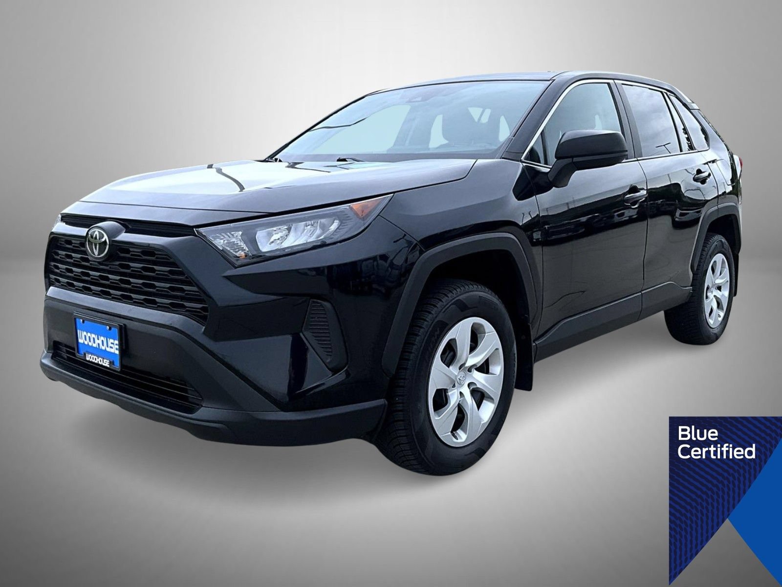 Used 2022 Toyota RAV4 LE AWD/4WD image 1