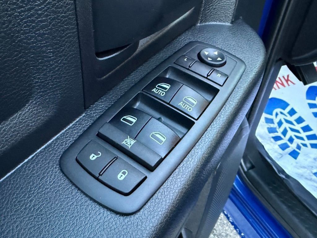 Used 2017 RAM 1500 Express image 14