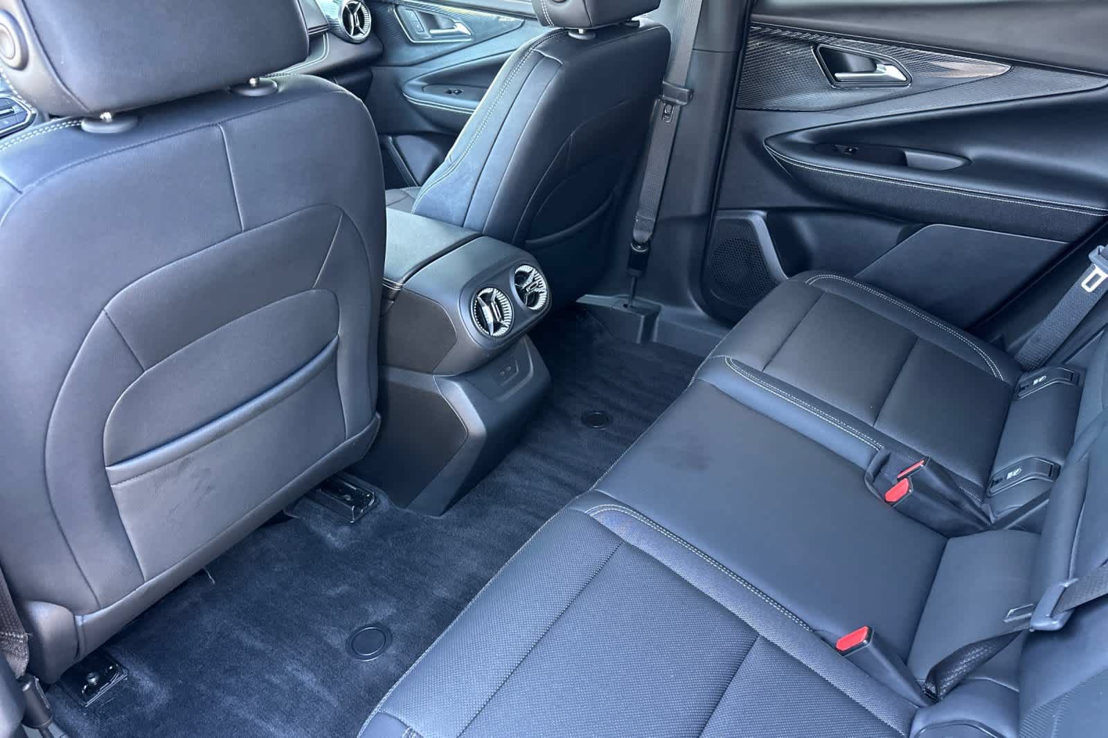Used 2024 Chevrolet Blazer EV LT AWD/4WD image 4