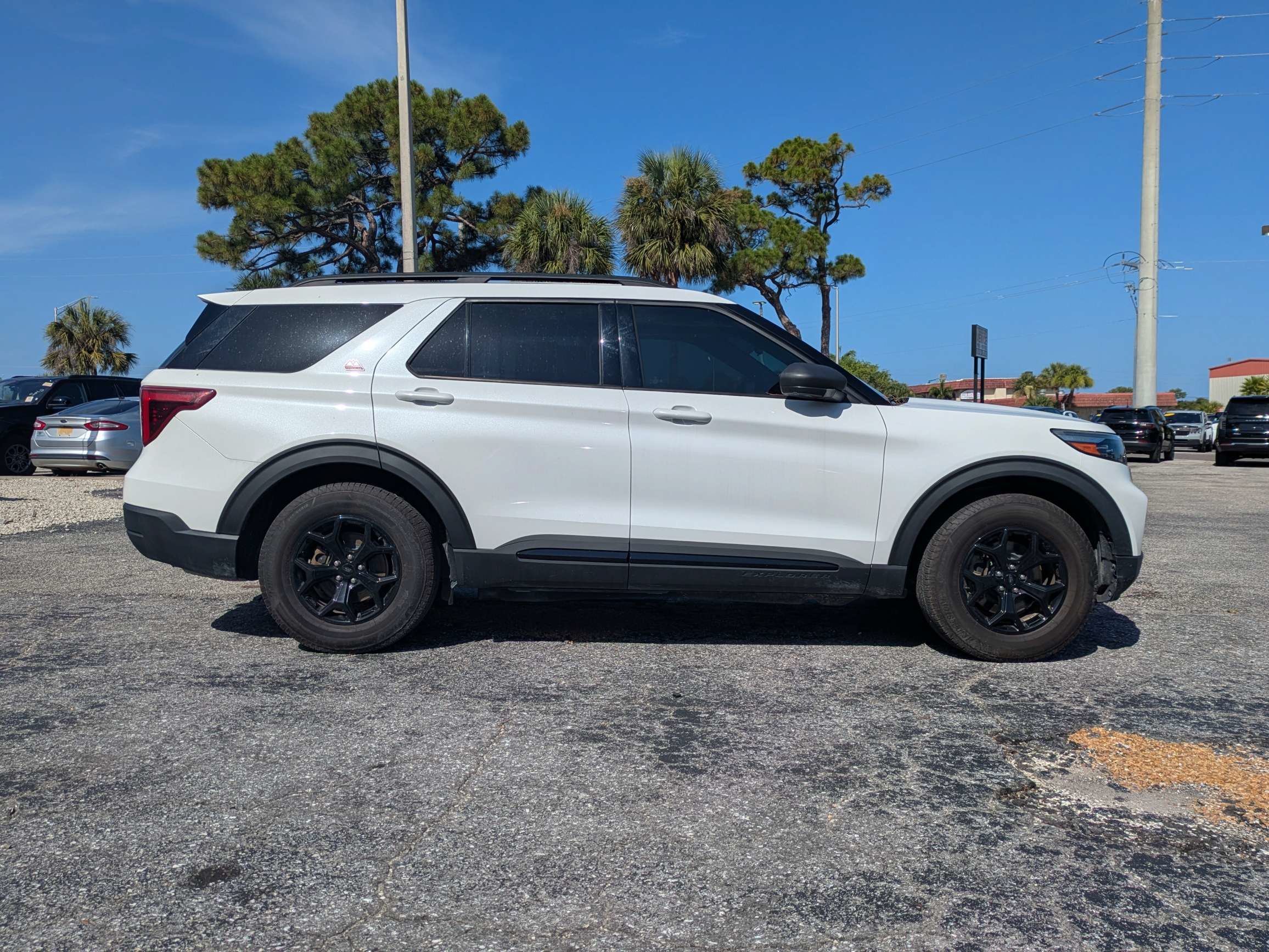 Certified 2022 Ford Explorer Timberline AWD/4WD image 4