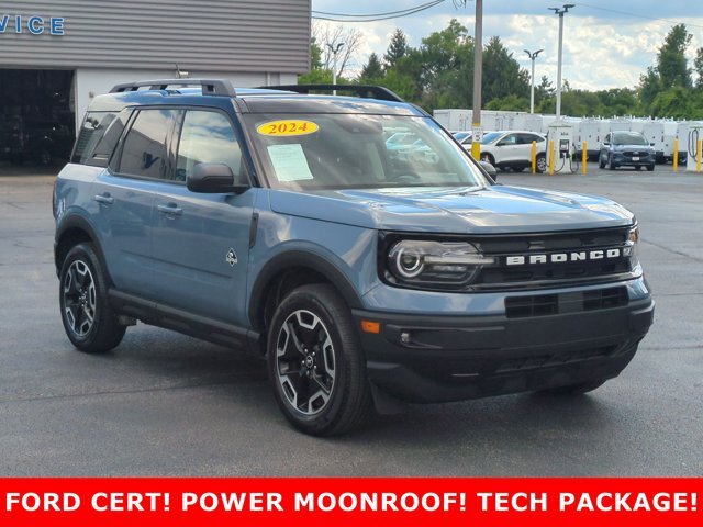 Certified 2024 Ford Bronco Sport Outer Banks w/ Tech Package AWD/4WD image 3