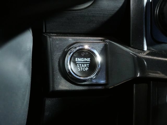Certified 2022 Ford F150 XLT w/ Equipment Group 302A High AWD/4WD image 26