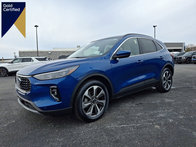 Certified 2023 Ford Escape Platinum w/ Premium Technology Package image 1