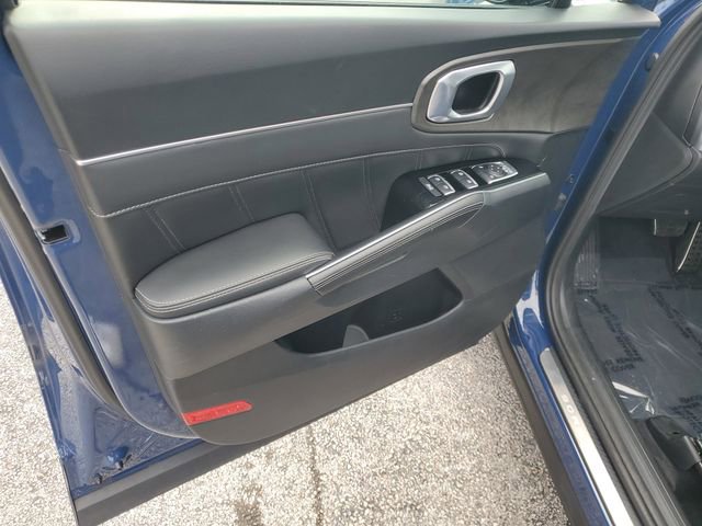 Used 2024 Kia Sorento SX image 18