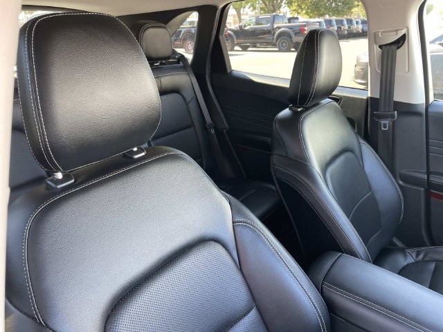 Certified 2022 Ford Escape SEL AWD/4WD image 37