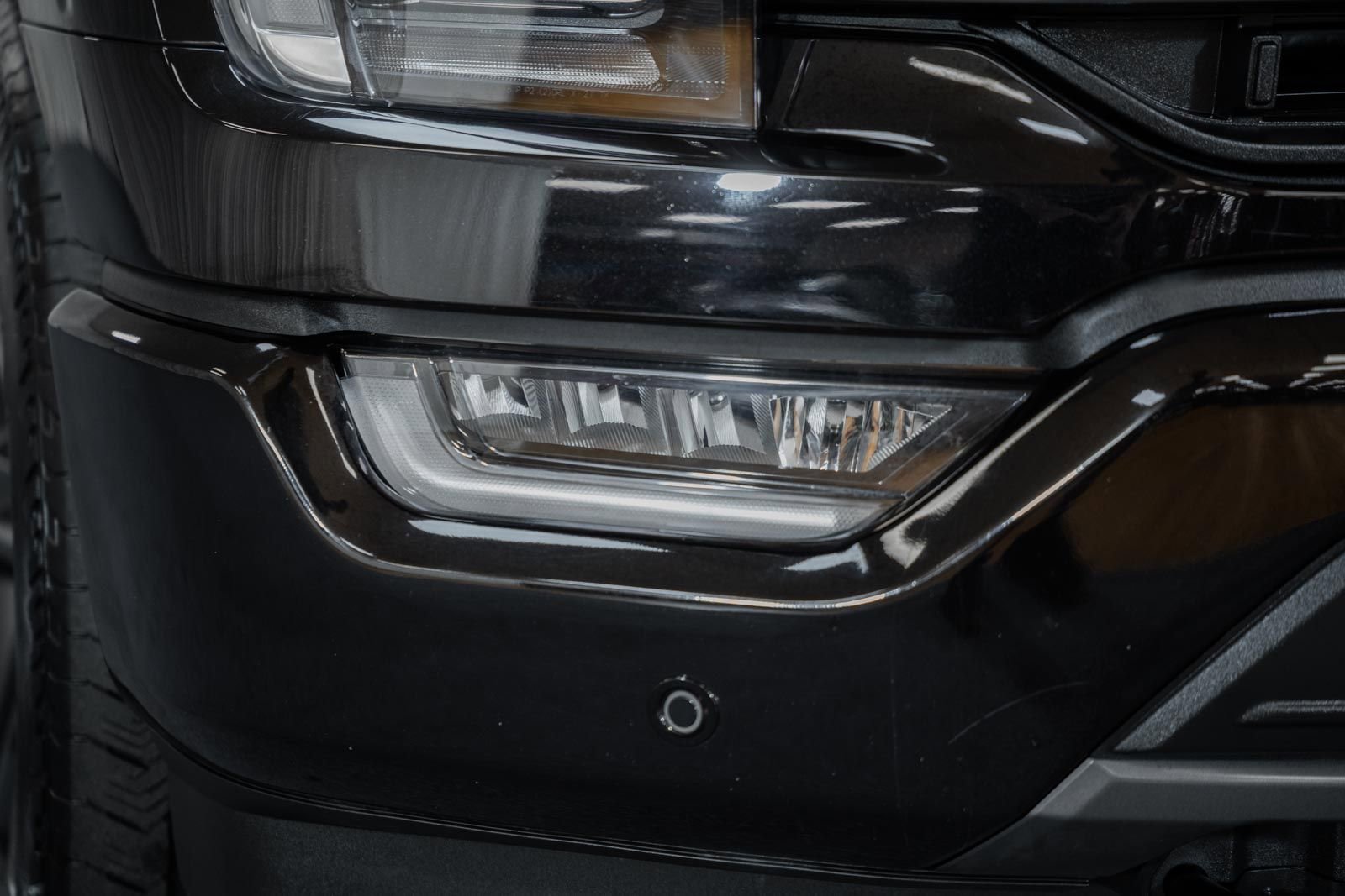 Certified 2023 Ford F150 Lariat w/ Equipment Group 502A High image 17