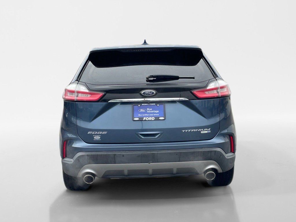Certified 2019 Ford Edge Titanium w/ Equipment Group 301A image 3