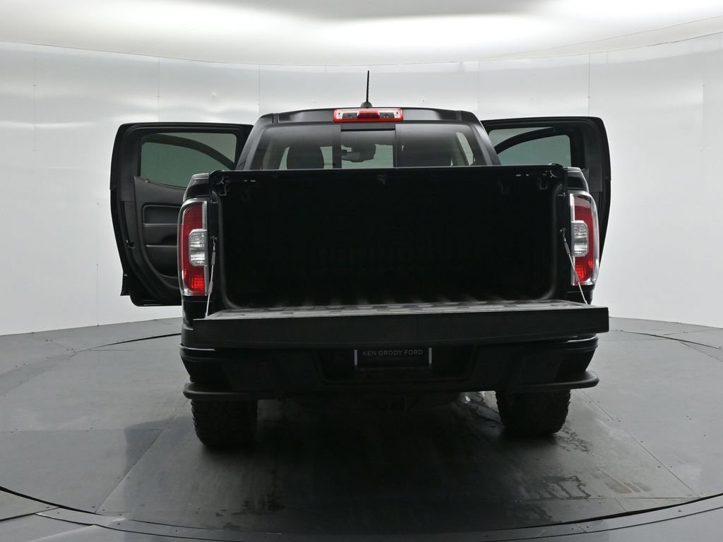 Used 2022 GMC Canyon AT4 image 29