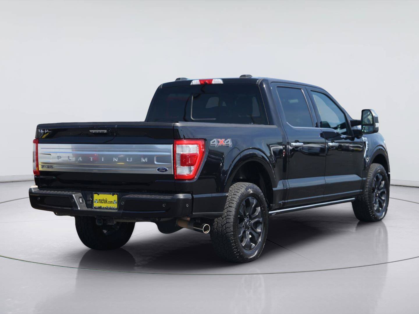 Certified 2022 Ford F150 Platinum w/ Equipment Group 701A High AWD/4WD image 6