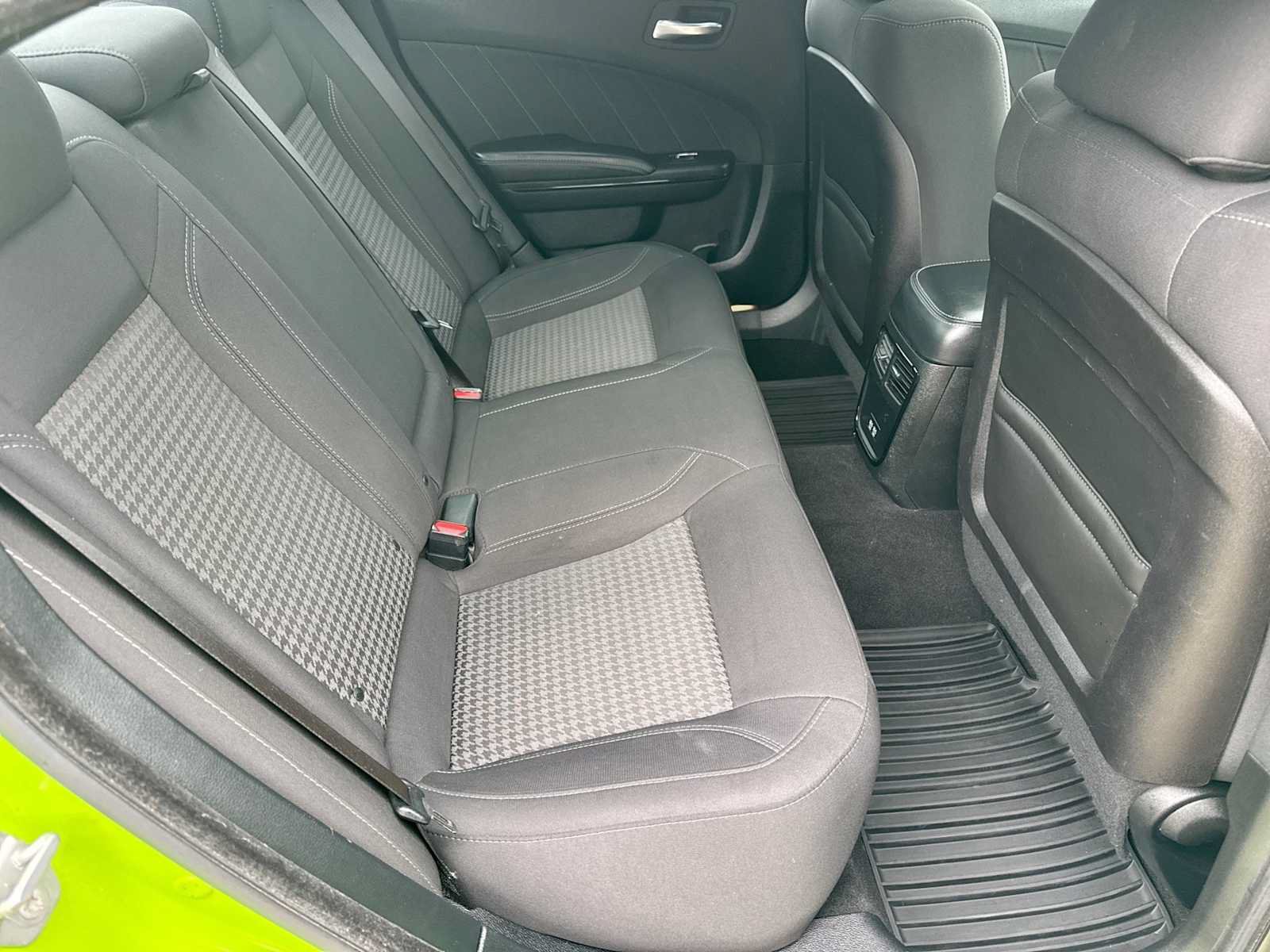 Used 2019 Dodge Charger SXT w/ Blacktop Package AWD/4WD image 20