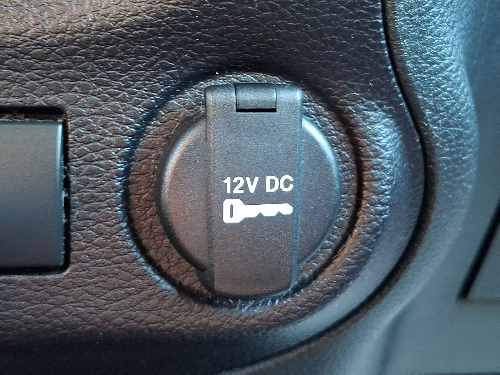 Used 2018 Jeep Wrangler Unlimited Sport S AWD/4WD image 24