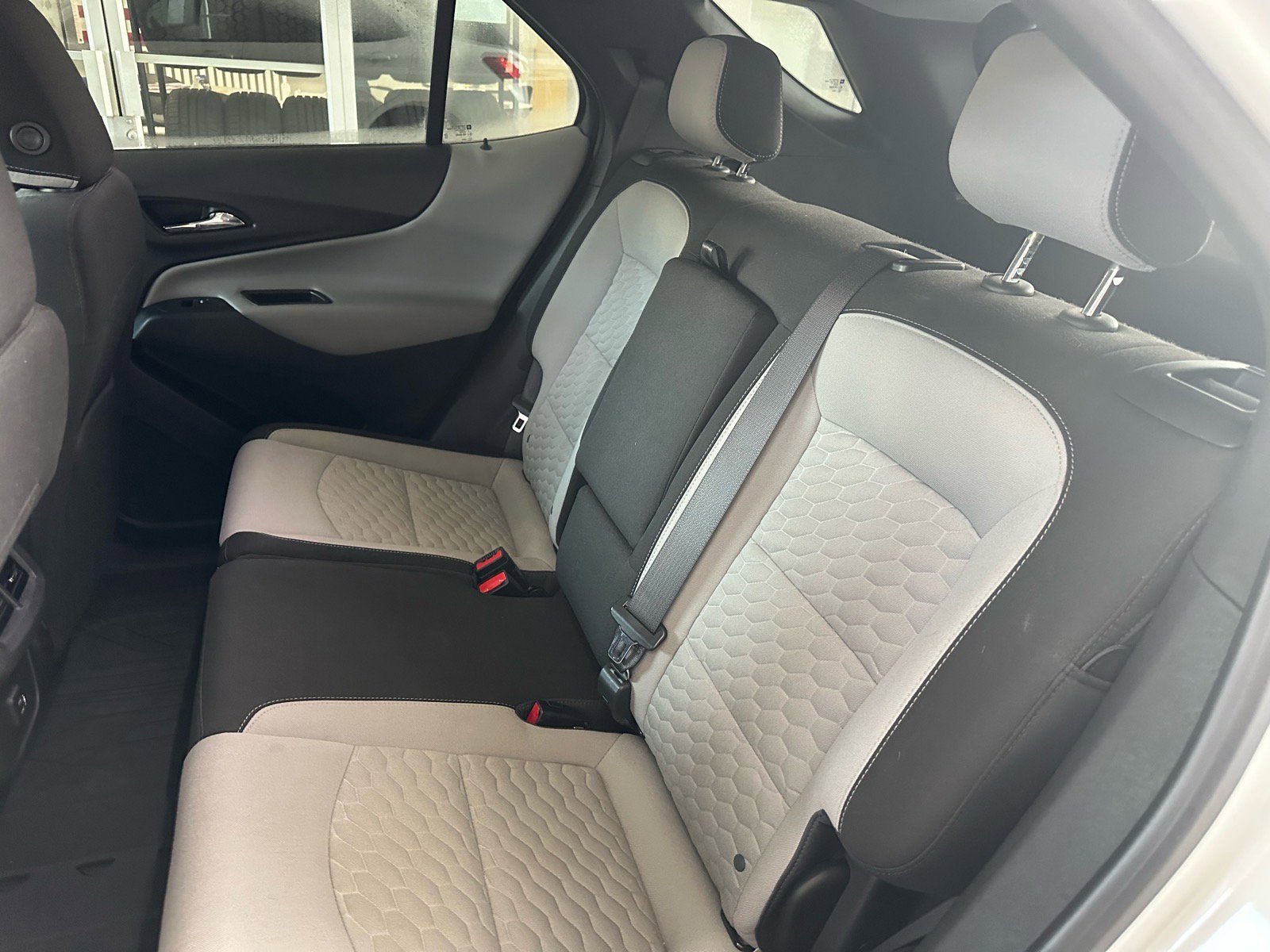 Used 2021 Chevrolet Equinox LS w/ LS Convenience Package FWD image 22