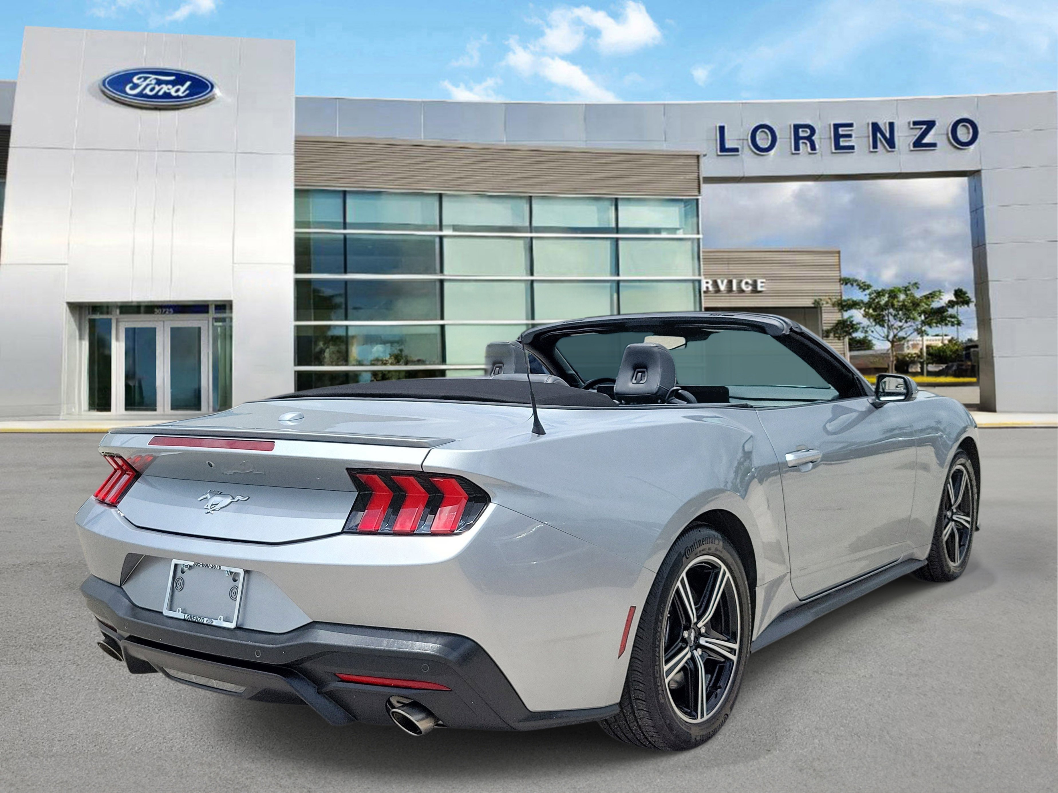 Certified 2025 Ford Mustang Premium RWD image 5