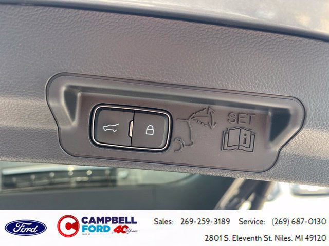 Certified 2023 Ford Explorer XLT w/ Equipment Group 202A AWD/4WD image 18