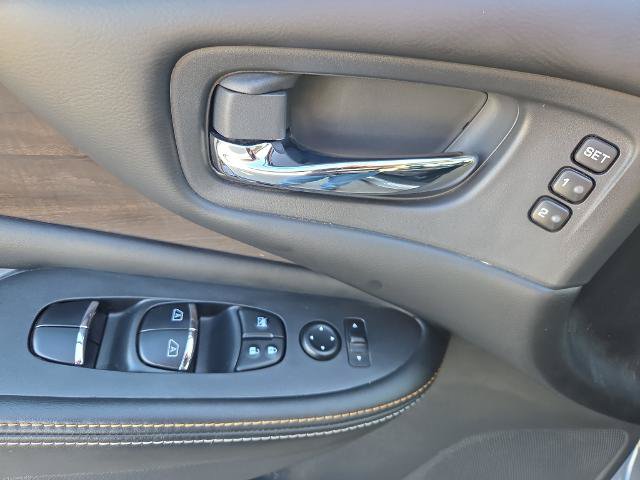 Used 2022 Nissan Murano Platinum w/ Cargo Package AWD/4WD image 16