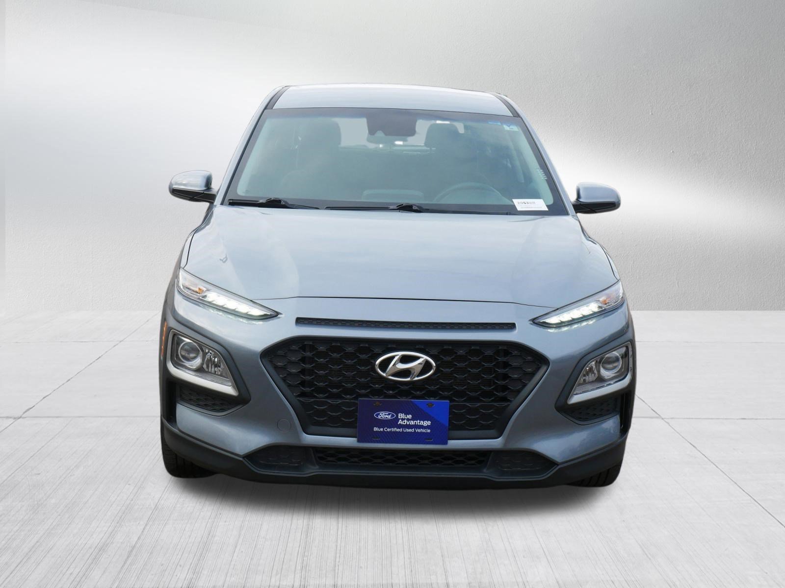 Used 2021 Hyundai Kona SE video 2