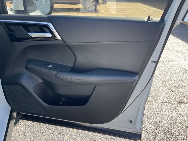 Used 2022 Mitsubishi Outlander SE AWD/4WD image 19