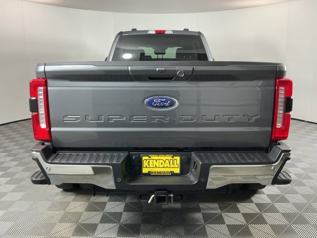 Certified 2025 Ford F450 Lariat w/ FX4 Off-Road Package AWD/4WD image 5