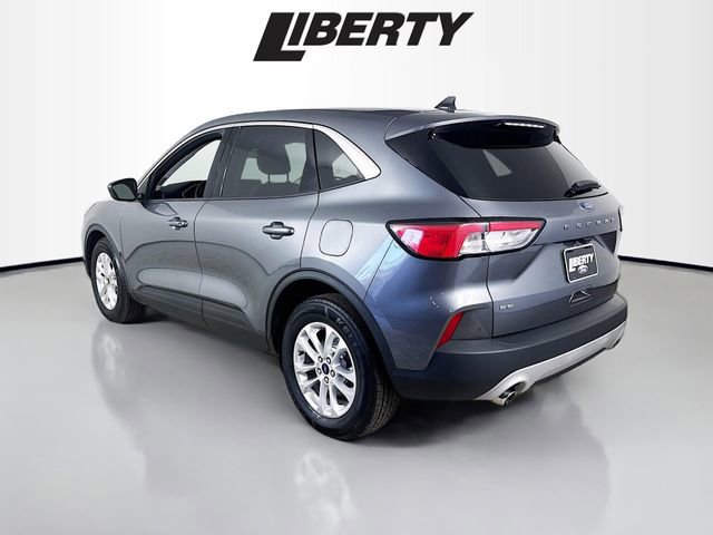 Certified 2022 Ford Escape SE w/ Cold Weather Package image 3