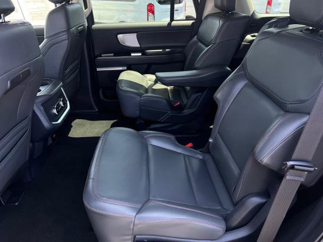 Certified 2025 Ford Expedition Active RWD image 13
