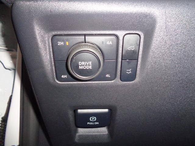 Certified 2025 Ford Expedition Max Active AWD/4WD image 11