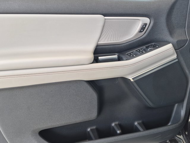 Certified 2025 Ford Expedition Active RWD image 13